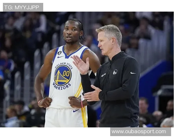 科尔强调库里与巴特勒主导进攻库明加在球队中扮演重要角色 科尔强调库里与巴特勒主导进攻库明加在球队中扮演重要角色