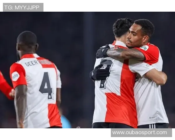 维拉与费耶诺德球迷赛前冲突鹿特丹警方逮捕五名当地人