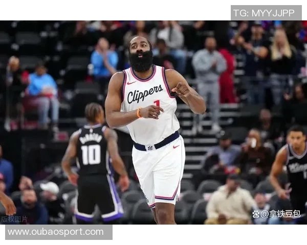 哈登谈迷你训练营意义强调老将重要性助力团队磨合新阶段 哈登谈迷你训练营意义强调老将重要性助力团队磨合新阶段