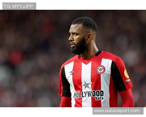 阿莫林点评B费责任心强马奎尔需提升控球与传球能力 阿莫林点评B费责任心强马奎尔需提升控球与传球能力