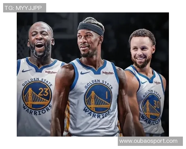 科尔感激库里和巴特勒的场边支持这对年轻球员成长至关重要