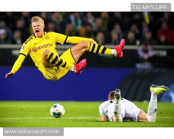 哈兰德独揽曼城65联赛进球贡献率领跑英超展现超级锋霸风采 哈兰德独揽曼城65联赛进球贡献率领跑英超展现超级锋霸风采