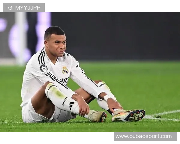 姆巴佩因伤退队引发争议罗滕直言队友对特殊待遇感到厌倦 姆巴佩因伤退队引发争议罗滕直言队友对特殊待遇感到厌倦