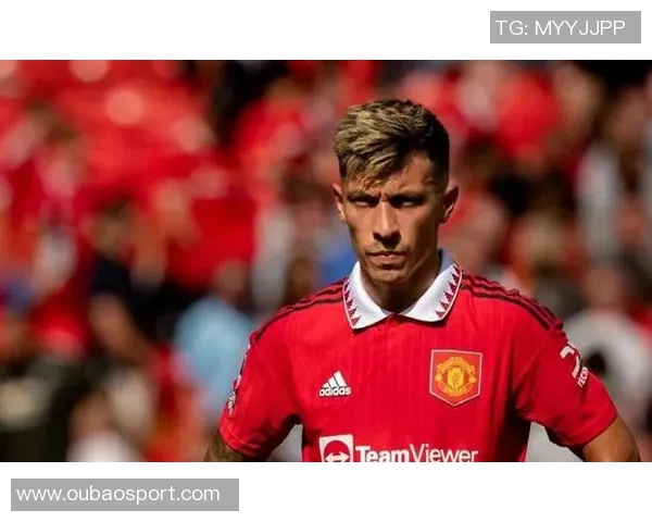 曼联后卫利桑德罗膝伤恢复接近尾声即将重返球队合练 曼联后卫利桑德罗膝伤恢复接近尾声即将重返球队合练