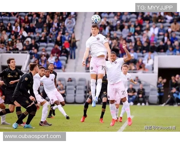 费尔斯表现低迷7号秀17投仅5中贡献16分6板2助2断正负值惨淡15 费尔斯表现低迷7号秀17投仅5中贡献16分6板2助2断正负值惨淡15